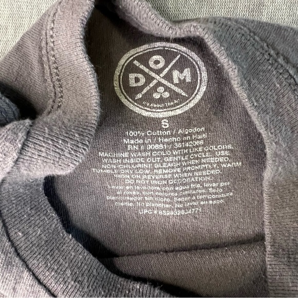 Gray Short Sleeve Tee “It's a Vibe” - Picture 3 of 4